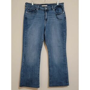 Levi's Women's Classic Boot‎ Jeans Medium Wash Size 14